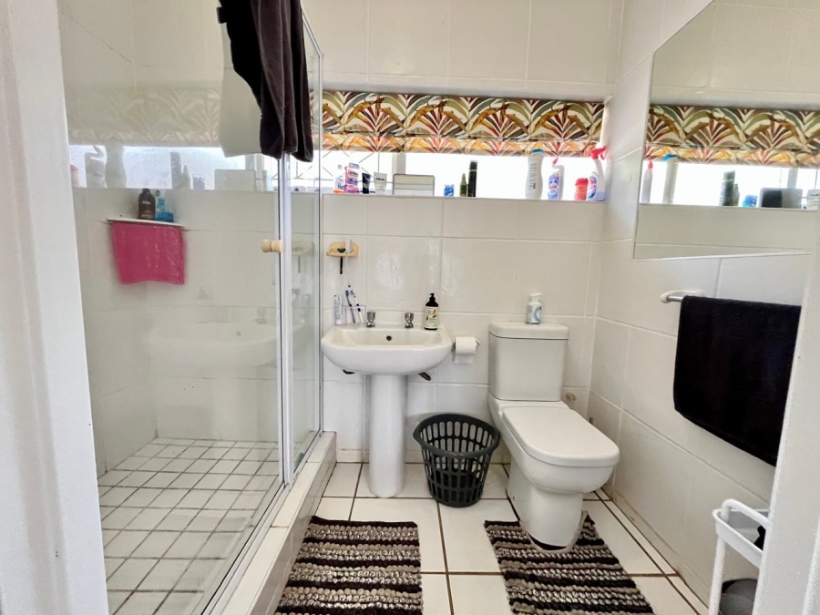 To Let 3 Bedroom Property for Rent in Gonubie Eastern Cape